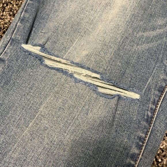 [BLANKNYC] The Madison Crop 20W - Picture 8 of 13